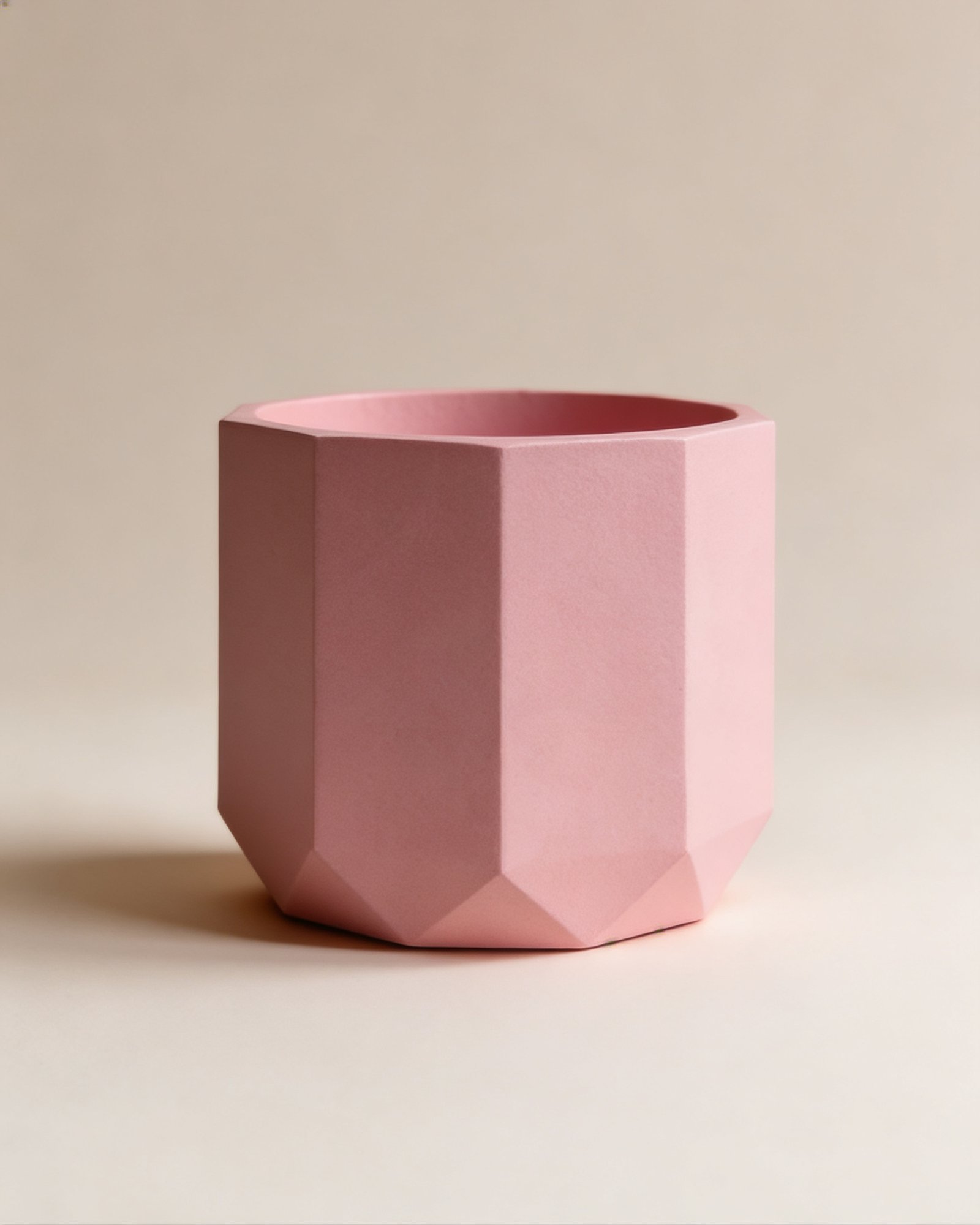 Geo Concrete Holder - Image 2